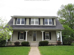 2646 Virginia Ave, Hurricane, WV 25526