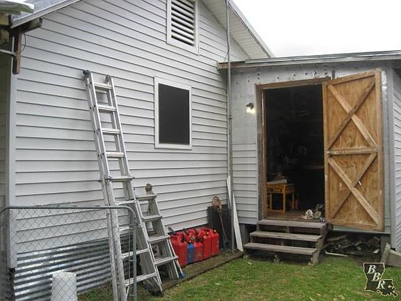 5th image of 306 Gouaux Ave