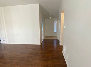 2139 SW 28th St, Redmond, OR 97756