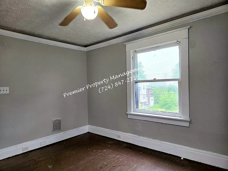 1023 Negley St — Photo 9