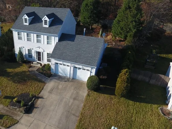 67 Deer Run Dr, Barnegat Twp., NJ 08005