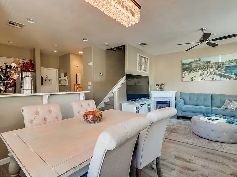 4300 Newton Ave #61 — Photo 39