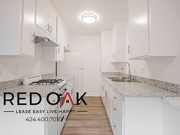 2nd image of 15901 S Vermont Ave APT 3