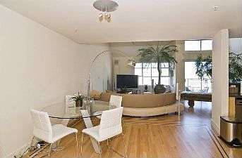 :: 755 Tennessee St., #11