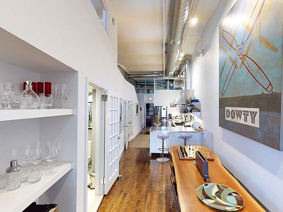 5th image of 382 Lafayette St APT 2