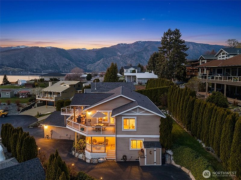 2nd image of 563 Topaz Place