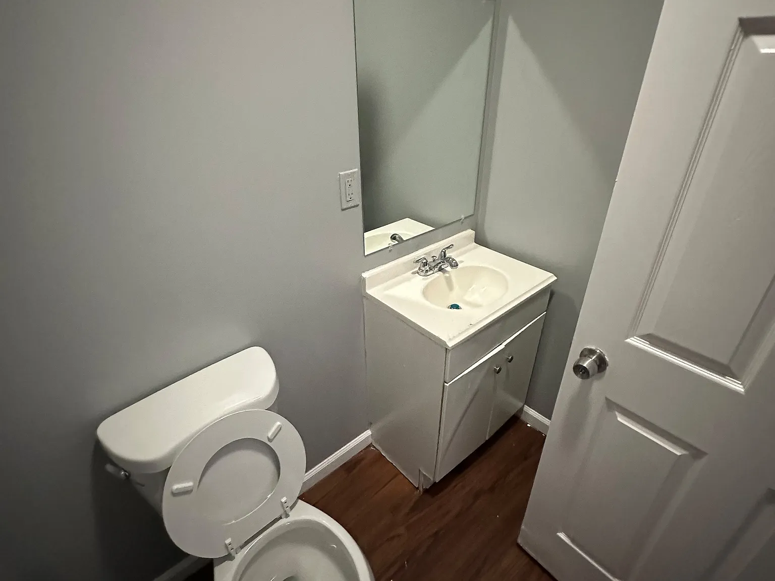 3 bed, 1.5 bath, $1,800 — Photo 3