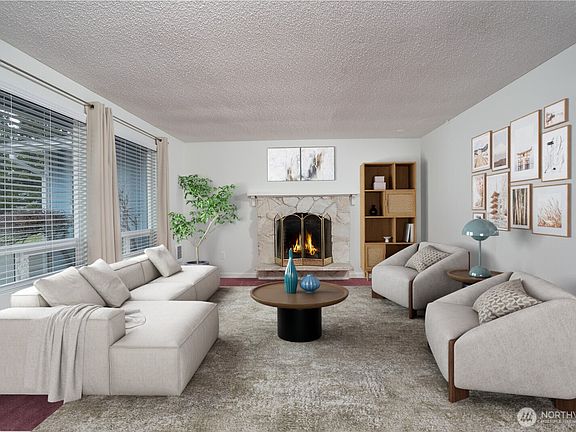 5th image of 2412 Lexington Street