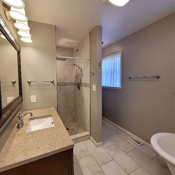 106 S Capitol Pkwy — Photo 17
