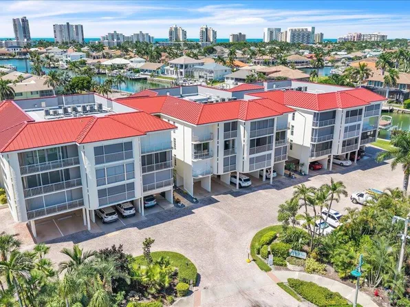 848 Collier Ct APT 304, Marco Island, FL 34145