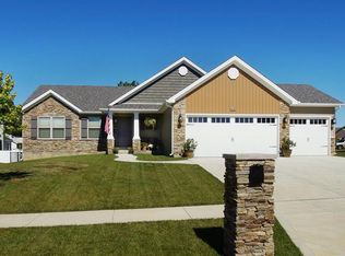 410 Middleton Dr, Foristell, MO 63348