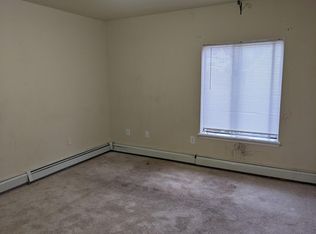 15 Hubbell Ave #B, Ansonia, CT 06401