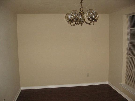 2nd image of 3213 Whatley Dr
