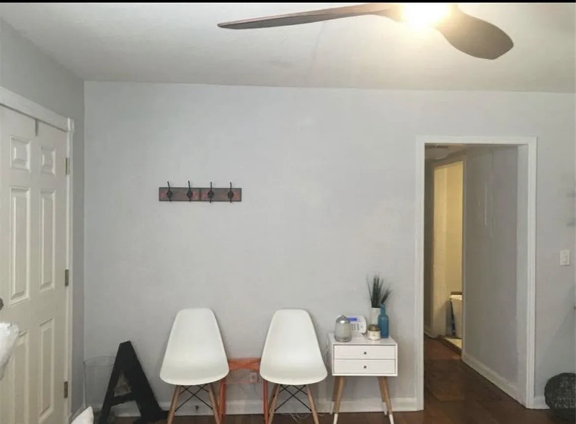 3 bed, 1200 sqft, $1,700 — Photo 4