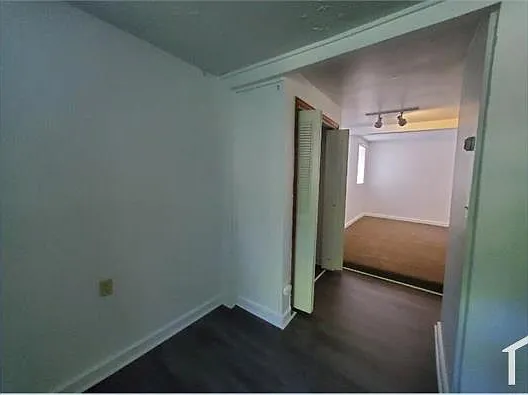 428 N Washington St — Photo 7