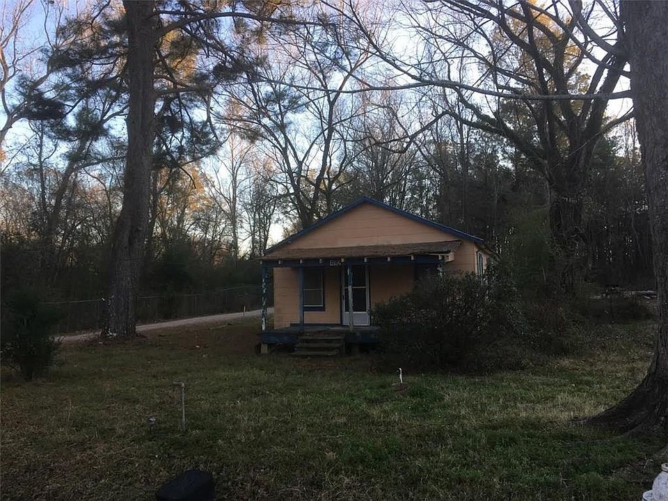 1st image of 492 Ferdinand St