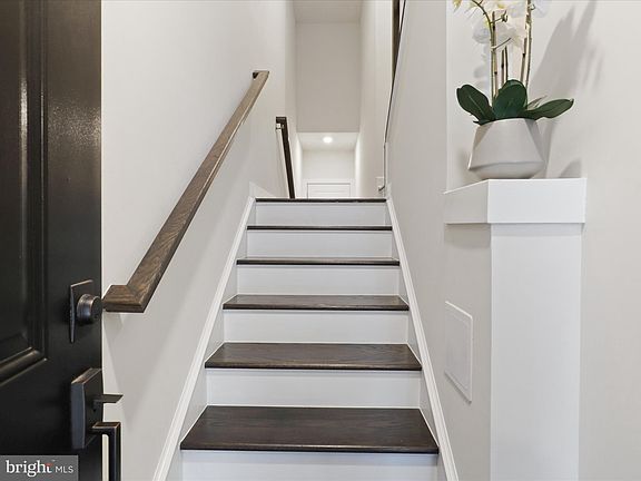 5th image of 2346 Water Promenade Ave Unit 2B