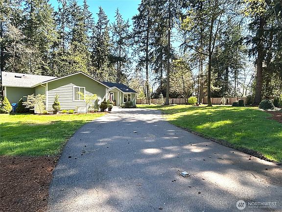 2nd image of 11437 Lake Steilacoom Drive SW