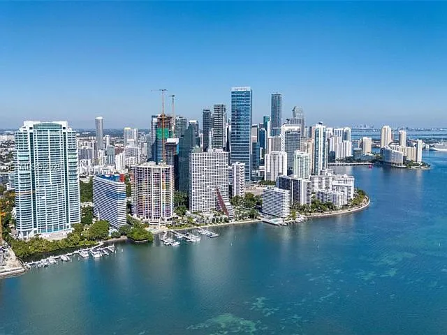 1541 Brickell C406 Ave — Photo 7