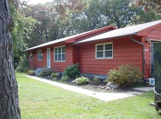 21490 Inwood Ave N, Forest Lake, MN 55025