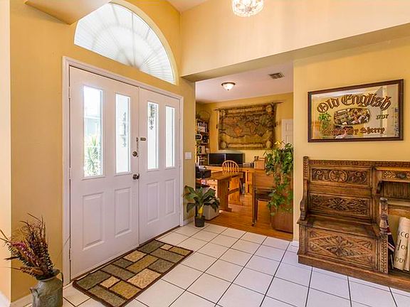 3rd image of 4405 River Close Blvd