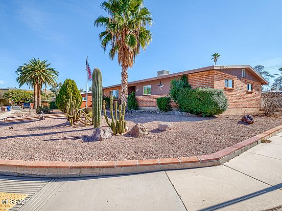 3rd image of 7426 E Calle Arturo