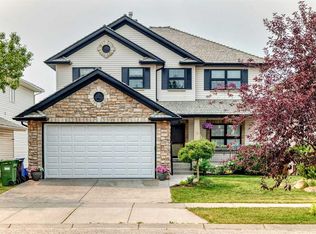 311 NE Rocky Ridge Dr NW, Calgary, AB T3G 4P4