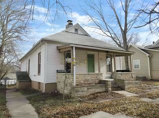 414 N C St, Arkansas City, KS 67005