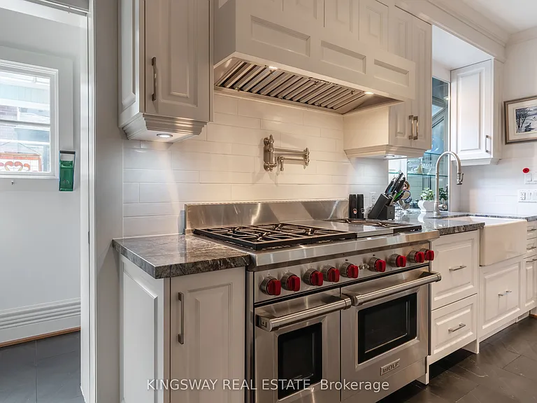 166 High Park Ave — Photo 14