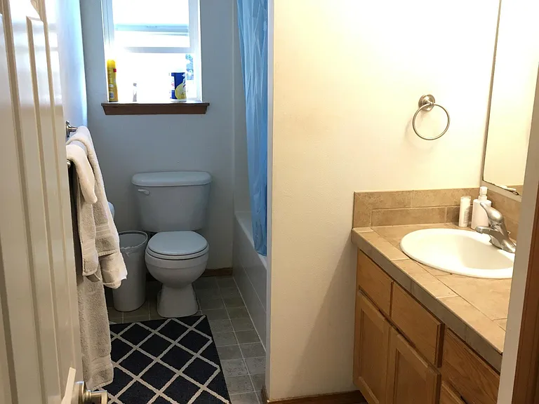 6321 Berkshire Dr — Photo 4