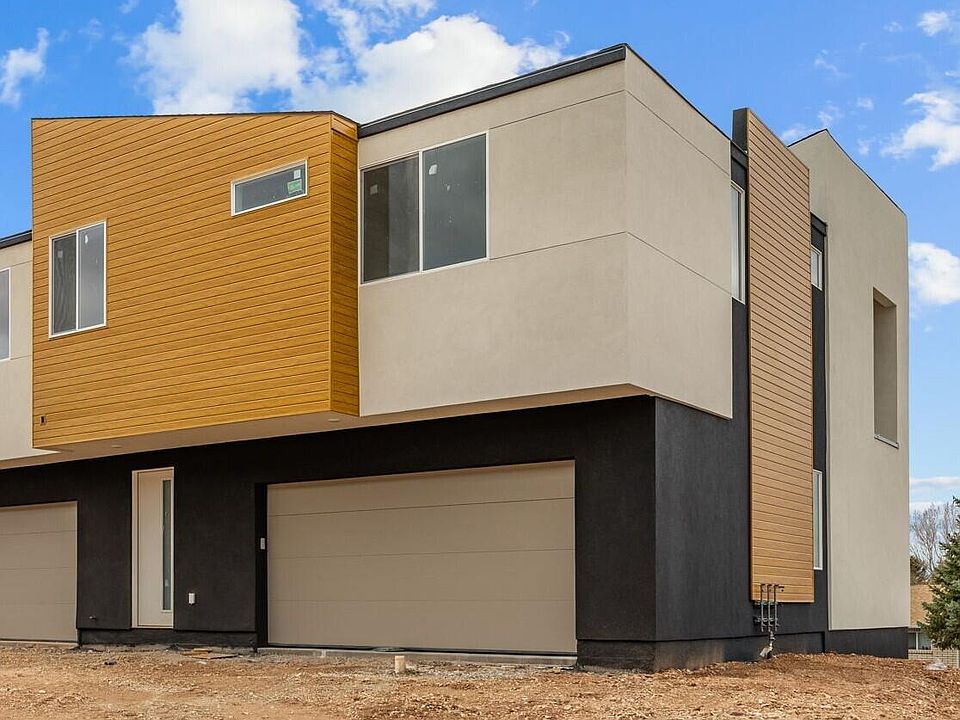 1st image of 432 E Fiddlers Canyon Rd #111