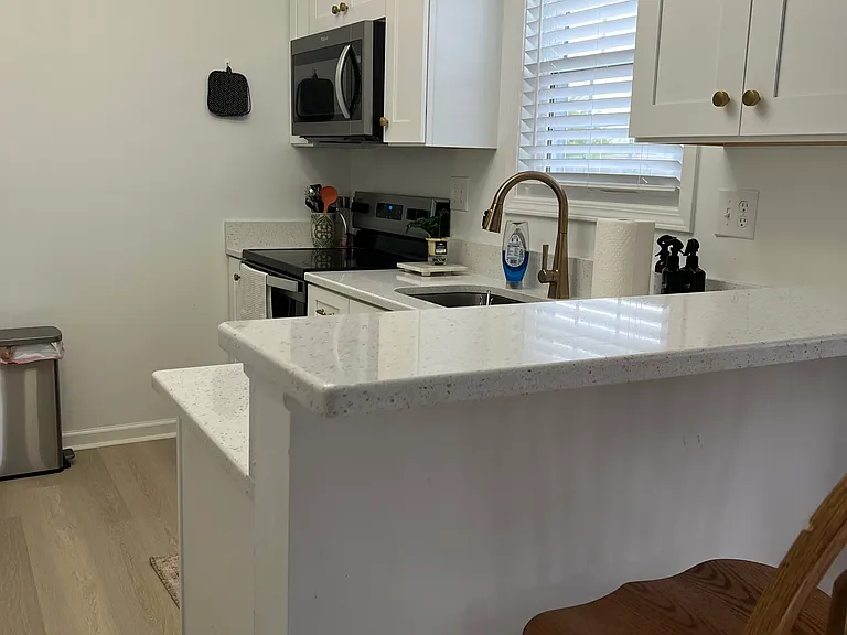 338 Northwind Dr — Photo 3