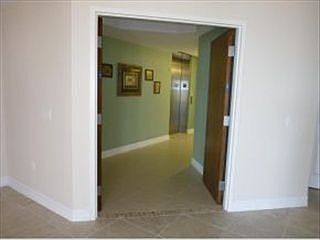 3rd image of 110 Warsteiner Way APT 501