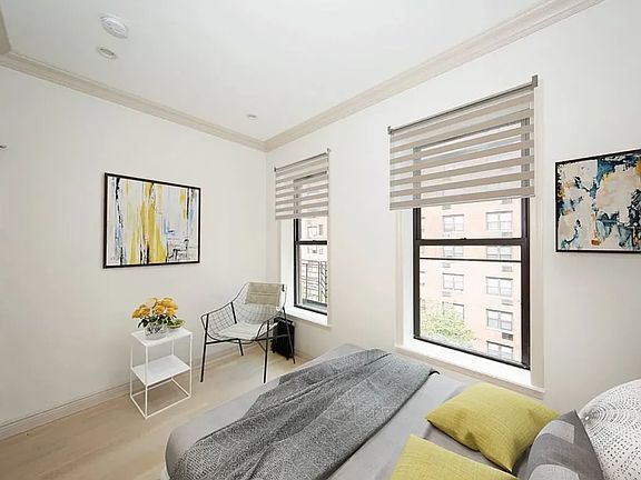 4th image of 314 41st St Floor 8