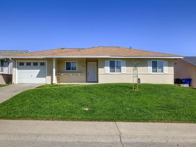 6630 Whitsett Dr, North Highlands, CA, 95660