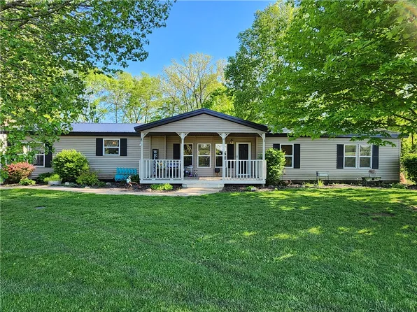 1383 Whitley Point Rd, Gays, IL 61928