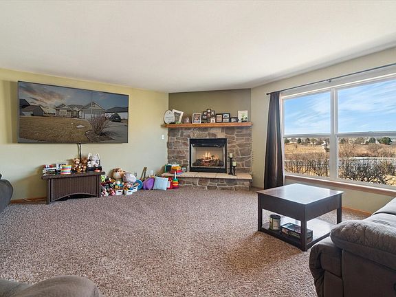 4th image of 1331 Glacier Ct
