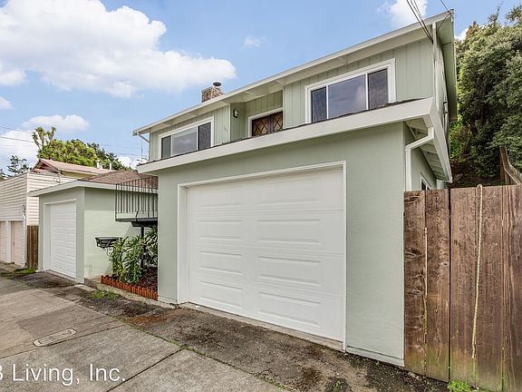 3rd image of 385 Alvarado St #B