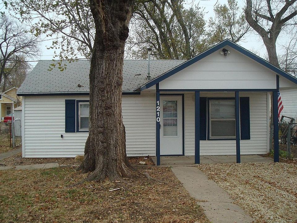 1st image of 1210 N 8th St