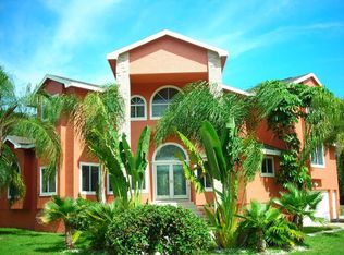 795 Claudia Ln, Palm Harbor, FL 34683