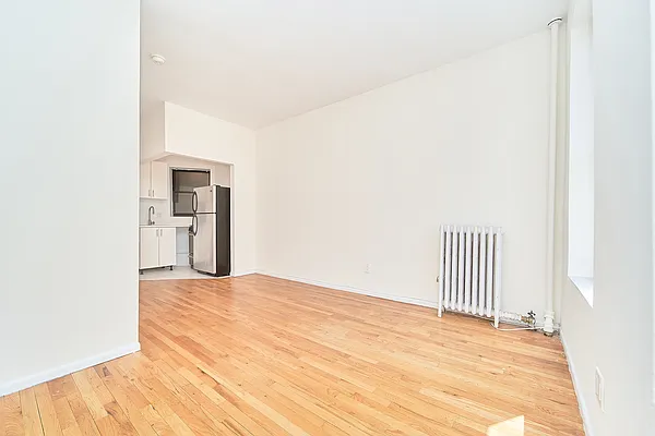 Rented by Living New York | media 11
