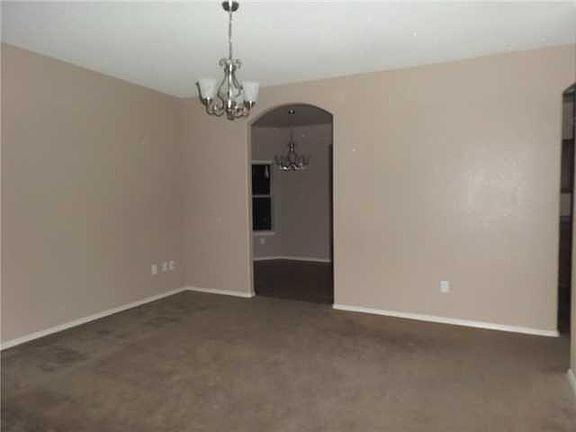 4th image of 6701 Crucero Del Sol Dr