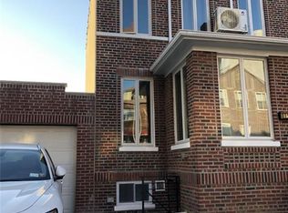 1542 W 7th St, Brooklyn, NY 11204