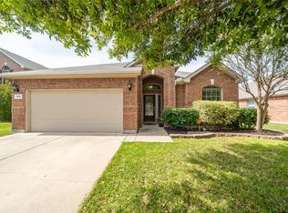 800 W Bend Blvd, Burleson, TX 76028