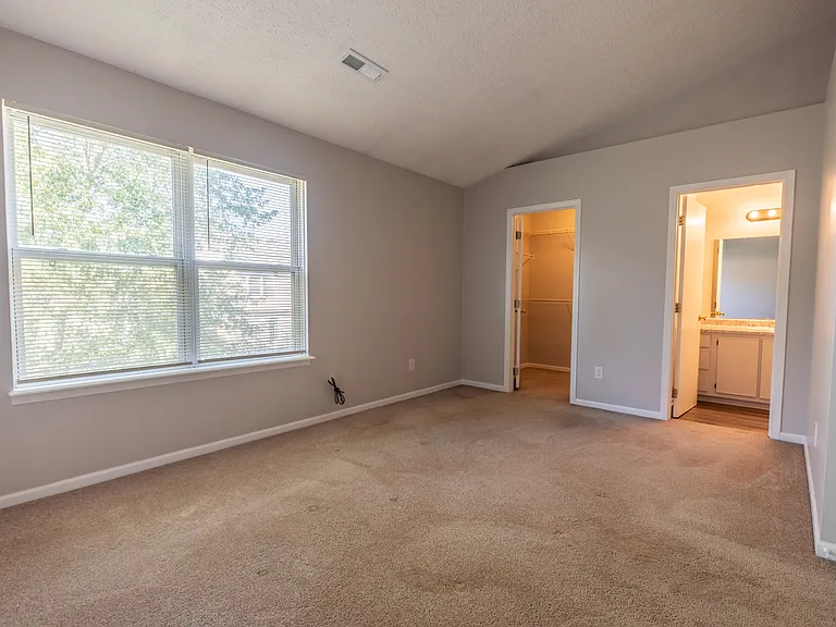 484-486 Applegate Ln #486 — Photo 37