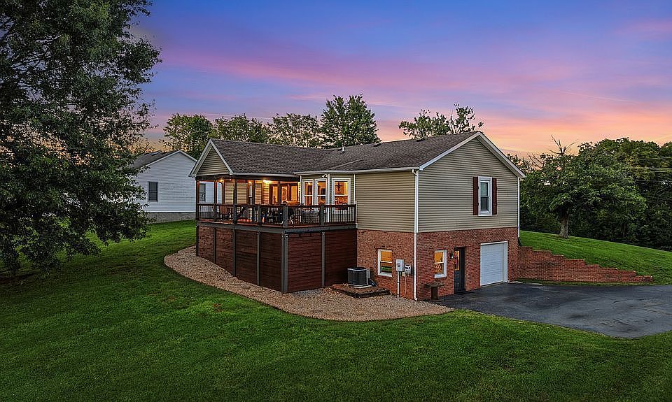 1st image of 68 Farley Ln