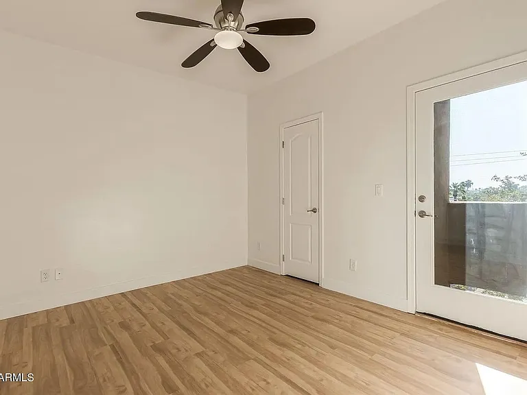 3447 E Lance Ln — Photo 12