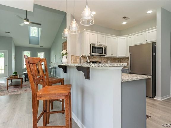 5th image of 7861 Marshall Arch Dr