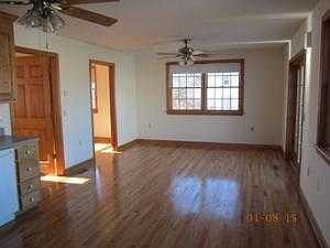 20 COLGATE DR, MANCHESTER, CT. 06042