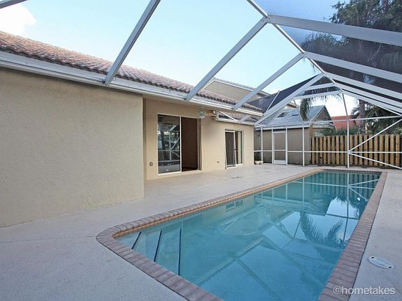 5th image of 1035 Siena Oaks Cir W